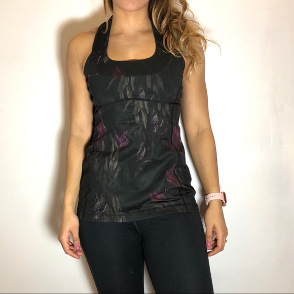 Lululemon Scoop Neck Tank - Picture 3 of 7